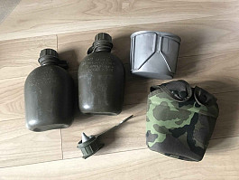 Polní lahev MNS2000