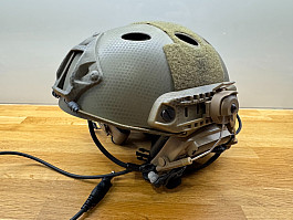 Helma FAST Navy Seals s head setem COMTAC IV Z-Tactical