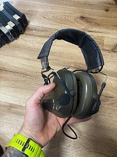 Kopie sluchátek  3m peltor Comtac