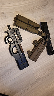 P90
