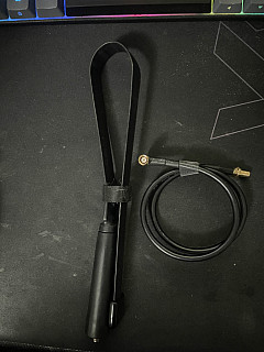 Skládací anténa vysílačky, prodlužovací komunikační kabel