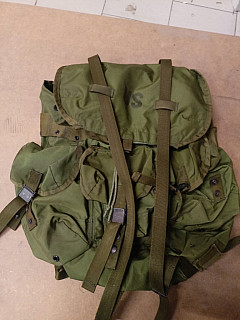 US Army batoh Alice jen pytel rok 1974!!!! Zamluveno do 20.2.