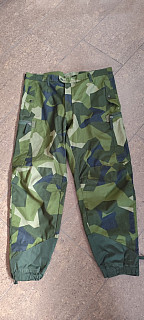 Kalhoty m90 Švédsko