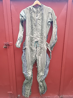 Pilotní přetlaková kombinéza BKK -6M z Mig 21,Mig 23 