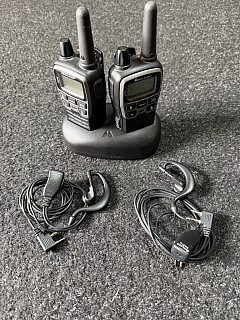 Sada 2 vysílaček Midland XT70 