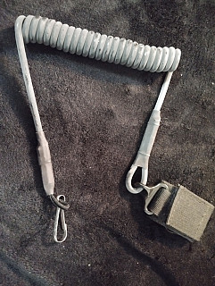 Bezpečností kabel na pistoli