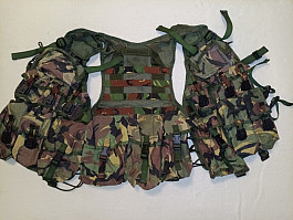 TAKTICKÁ VESTA HOLANDSKÉ MOLLE DPM