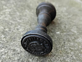 Kovové razítko Waffen-SS Totenkopf Division