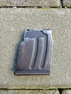 KOUPIM  ZÁSOBNIK  NA ZKM 451 KOVOVY  