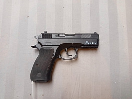 CZ75D Compact Manuál