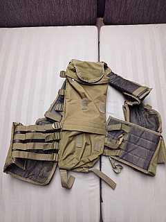 Taktická Vesta, Chest Rig
