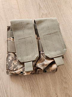 Puzdro na 2 m4 zásobníky UCP/ACU