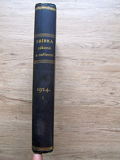 Sbírka zákonů a nařízení 1924, I., s leteckou mapou
