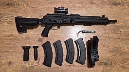 AK Cyma CM077A s elektrickým zásobníkem