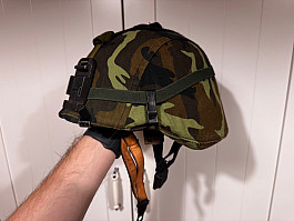 Přilba ochranná pancéřová