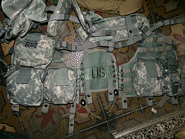 US ARMY FLC vest MOLLE II MODULAR MEDIC  zdravotnická vesta  US ACU UCP  WDL Woodland