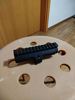 ARES vz58 RIS kryt závěru