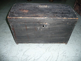 vojenské kufry/truhly