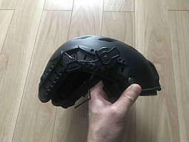 FAST helma