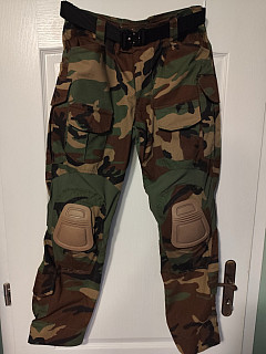 Bojové kalhoty G3 Woodland