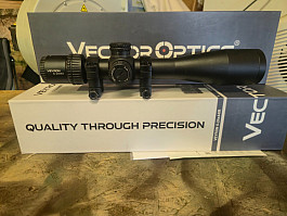 Vector Optics Veyron 6-24×44
