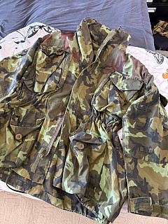 Prodám nějaké zbytky a další věci na dotázaní 