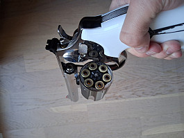 Vzduchový airsoftový revolver Smith & Wesson 629 Classic