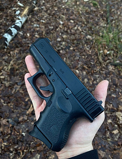 TOKYO MARUI GLOCK 26