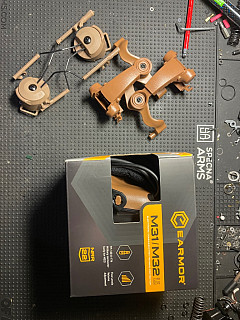 Sluchátka Earmor M32