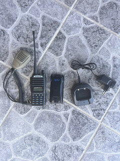 Rádio Baofeng UV-82 + příslušenství