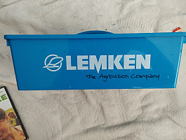 Plastový box na nářadí