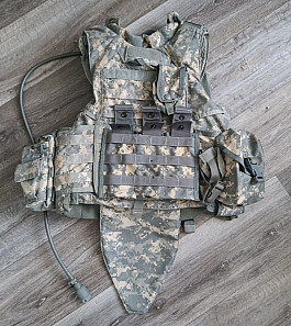 US Army ACU UCP IOTV taktická vesta gen. I