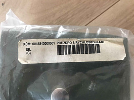 Pouzdro s rychlospojkami