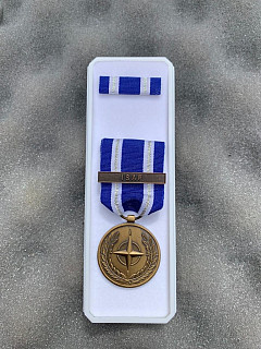 Medaile Severoatlantické aliance NON-ARTICLE 5, ISAF