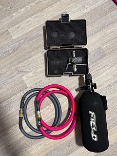 Regulátor, lahev a hadice 