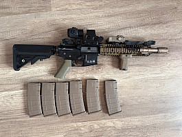 MK18 - Specna - 6x PMAG - příslušenství