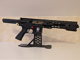 Tělo Specna Arms s mechaboxem