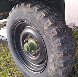 Koupím pneu 10,5 r20