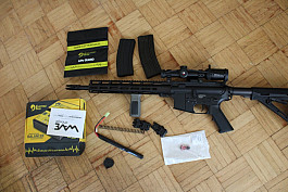 Možná výměna! Arcturus AR15 + nabíječka + věci navíc 