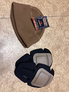 Nakoleniky Crye Precision