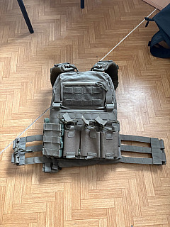 Nosič Platu a sumky, viz opis