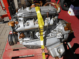 motor gaz 41(zmz) V8
