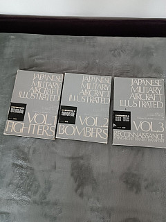 Kompletní sada 1-3: Japanese Military Aircraft Illustrated (Bunrin-Do)