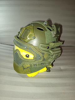 Tacticool Zelená Helma