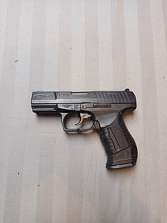 Manuální Walther P99