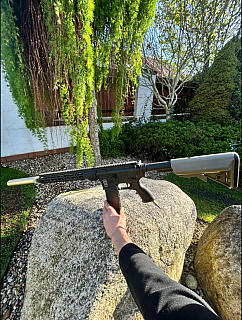 Prodám výkonnou HPA AR-15 – tichá, přesná, plně laditelná