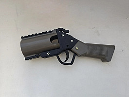 Granátomet na 40mm airsoftove granaty