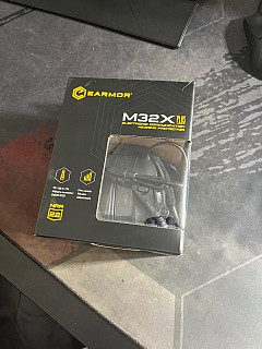 Sluchátka Earmor M32X 