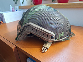 Vojenská helma na airsoft FMA - česká
