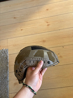 Cygnus fast helmet +fma potah s maskovanim